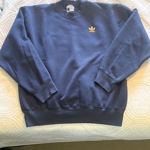 Navy Adidas crewneck sweatshirt. Size L. Gold rubberized logo. Great condition.